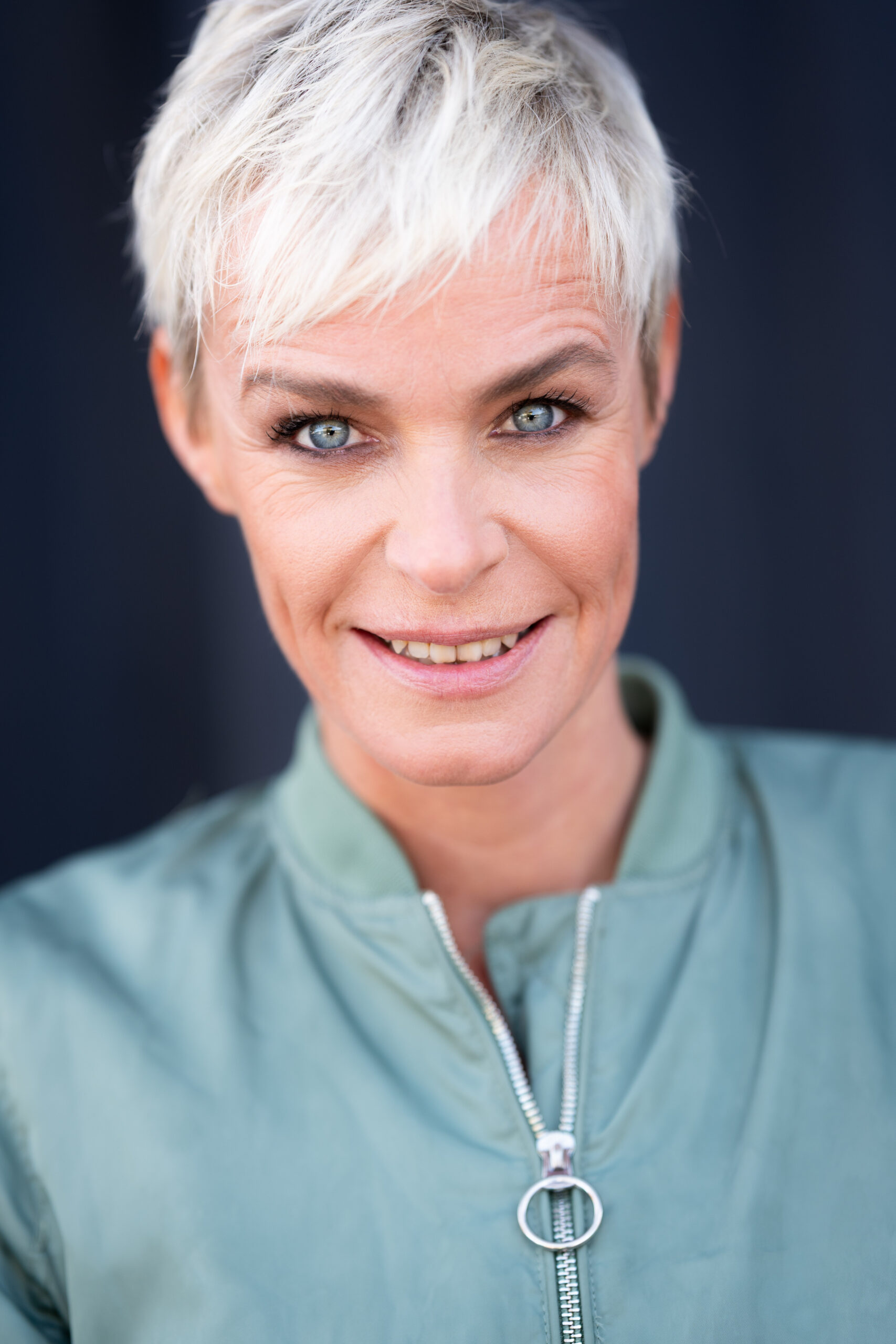 Elly – SedCard Fotos für das Münchner Model